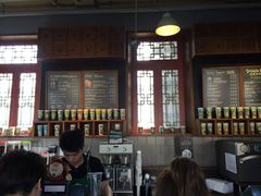 -星巴克臻选(北京前门大街店)