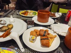 -棕榈阁·巴西烤肉海鲜自助餐厅(中州皇冠假日酒店)