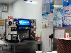 -华莱士·全鸡汉堡(柳州店)