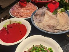 -周师兄大刀腰片火锅(洪崖洞旗舰店)