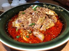 -先启半步颠小酒馆(常熟万达广场店)