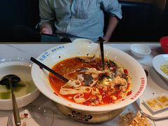 -坛宗剁椒鱼头(河西王府井店)