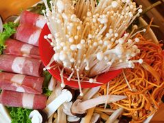 -民食香·腊排骨野生菌美食(木府店)