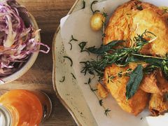 -ROAST coffee & eatery