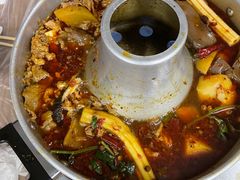 -霄汉牛三鲜湖北砂锅菜(万松园2店)