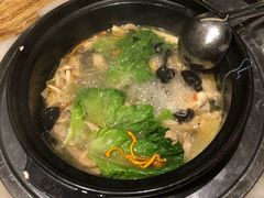 -润泽园椰子鸡(汇一城店)