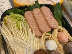 -润园四季椰子鸡火锅(海上世界店)