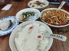 -小谭豆花(西大街店)