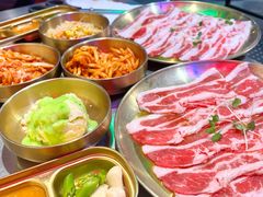 牛五花肉-釜山火炉·海鲜烤肉(紫藤路店)