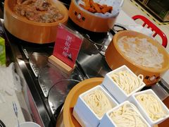 -龍歌自助小火锅(市北和达中心城店)