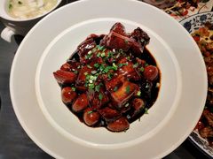 -江宴渔村·鱼鲜土菜(紫荆广场店)