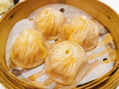 蟹粉小笼包-帝皇楼