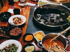 -梁山烤肉(榆林行者武松店)
