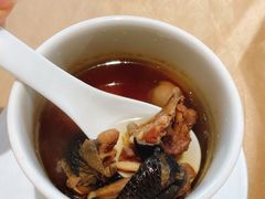 土茯苓炖草龟汤-观山美厨·精致粤菜(西樵店)