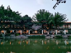 -喜洲吧·江畔老船厂·庭院餐厅(喜临院店)