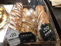 -红跑车(三孝口店)
