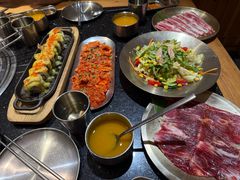 -韩烧牛中牛·甄选黑牛烤肉(黑金店)