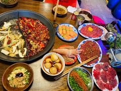 -萍姐火锅·公路夜市(武汉首店)