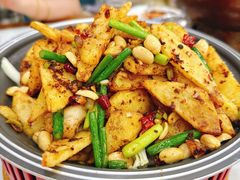 -一口猪海鲜浑锅·东北家常菜