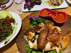 -暹罗酒肆泰餐厅酒吧