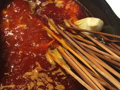 -钢管厂五区小郡肝串串香(奥克斯广场锦城万达店)
