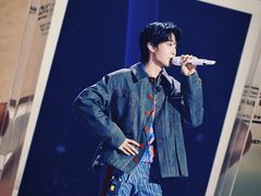 -成都金融城演艺中心-成都大魔方