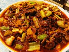 新疆炒米粉-巴扎美食·新疆菜·西域歌舞表演餐厅(新疆大厦店)