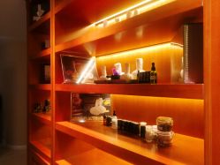 -东英经典SKIN&SPA