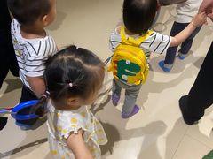 -爱睿思儿童早教亲子游泳(万象城店)