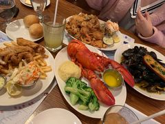 -Legal Sea Foods - Park Square
