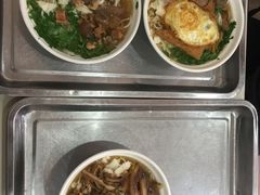 -花溪王记牛肉粉(四季花溪商场店)