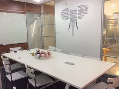 -ME Marvel English 麦迩威英语(万象城校区)