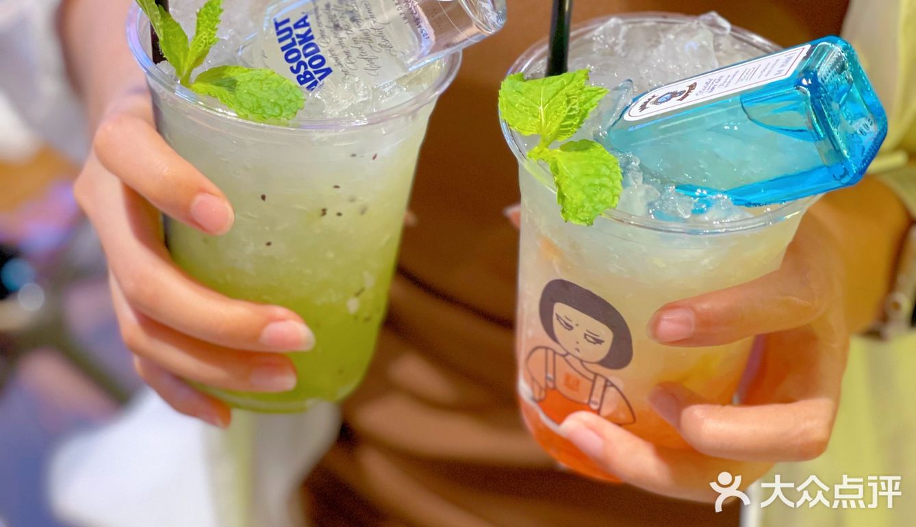 北京｜夏天的傍晚怎能不去一趟微醺的小酒馆呢