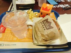 -汉堡王(金鹰天地广场店)