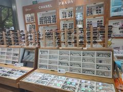 -沪睛眼镜蔡司官方授权店(金桥佳林路店)