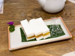 香芒夹心椰汁糕-赏点粤式点心(广州塔店)