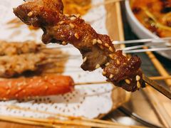 -聚串门儿·东北烧烤(信义坊店)