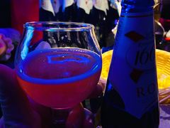 -温莎KTV(珠江路店)