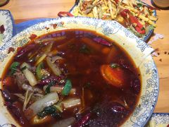 -大众跷脚牛肉馆·非遗传承单位(峨眉山店)