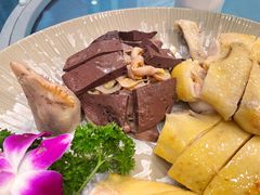 白切鸡杂-六婶西关小厨(光塔路店)