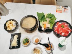 -呷哺呷哺(融创茂店)