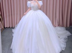 -欣薇婚纱(新源乐汇城店)