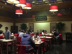 大堂-那家小馆•北京菜•烤鸭(中关村店)