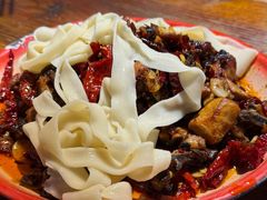 -柴窝堡22号辣子鸡·传承新疆菜