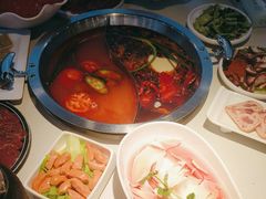 -茅草房·河畔园林火锅