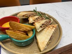 -西语·炭烧牛排(卓越中寰店)