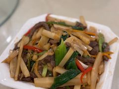 牛肉炒自家腌笋-大唐靓汤江门私房菜(景田店)