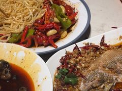 -杨氏青龙虾·吃蟹季(金盛路总店)