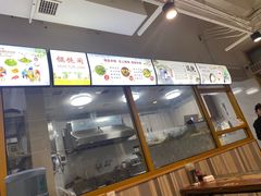 -老谢野馄饨(延安路店)