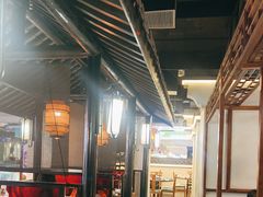 -卢大鲜鱼头捞饭(美利广场店)